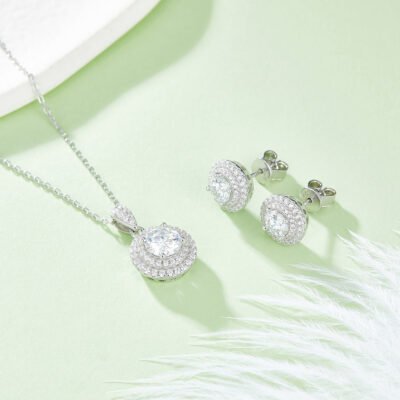 Luxury Round Necklace & Earrings & Ring Set